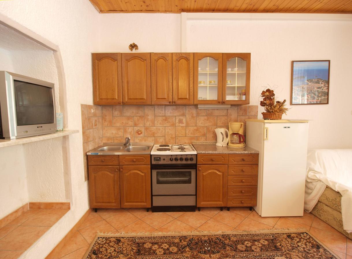 Apartments Danica 271 เวอร์ซาร์ ภายนอก รูปภาพ